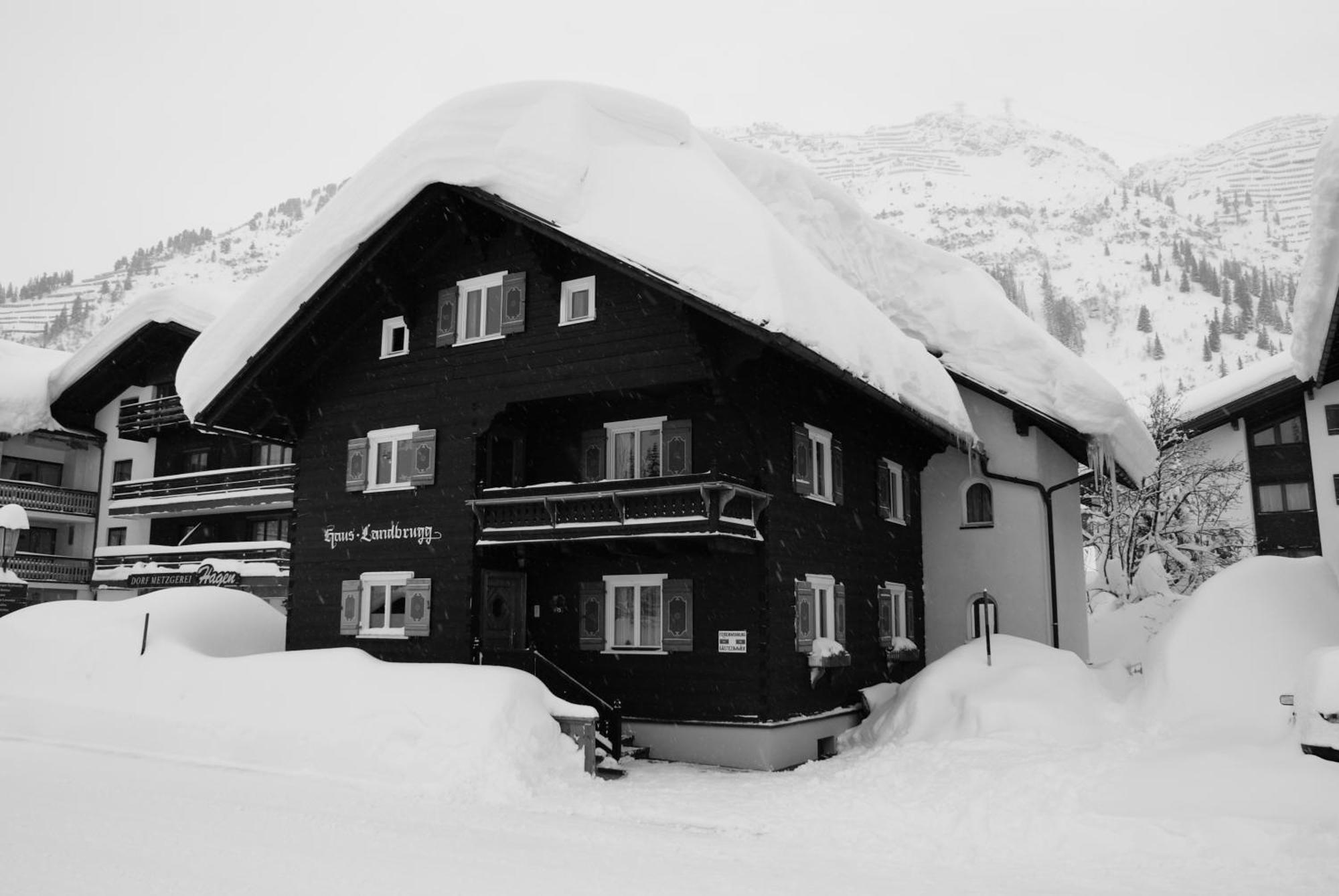 Haus Landbrugg Apartment Lech am Arlberg Bagian luar foto