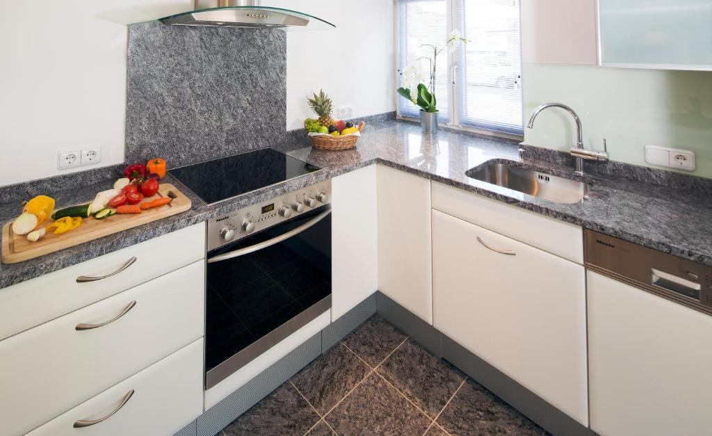 Haus Landbrugg Apartment Lech am Arlberg Ruang foto